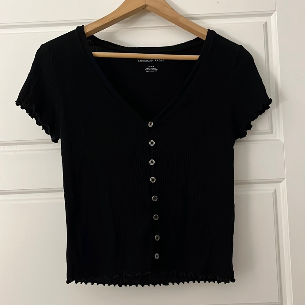 Black button up American eagle crop top, short sleeve
